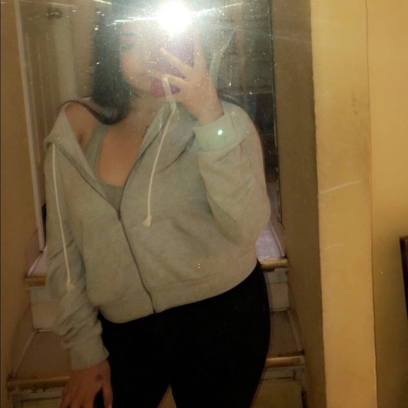 Profile Picture of Alondra Huitron (@alondra_650) on Poshmark