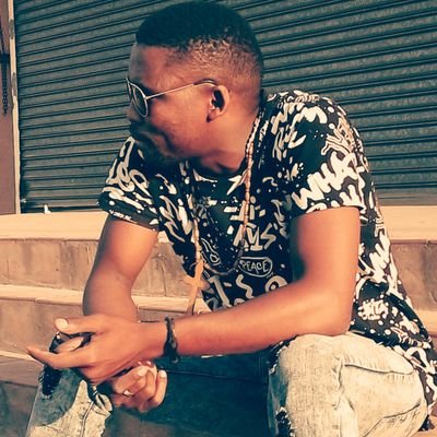 Profile Picture of Lulutho Ngxithi (@LukesTheKing) on Twitter