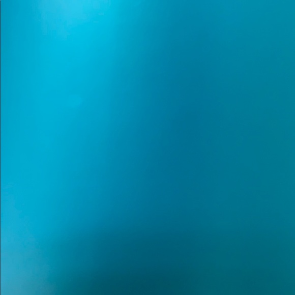 Profile Picture of Angelika Strelkov (@astrelkov) on Poshmark