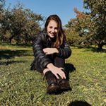 Profile Picture of M É G A N E  S É V I G N Y (@megane.sevigny) on Instagram