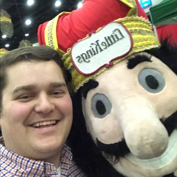 Profile Picture of Ben Dumler (@dumlerb) on Poshmark