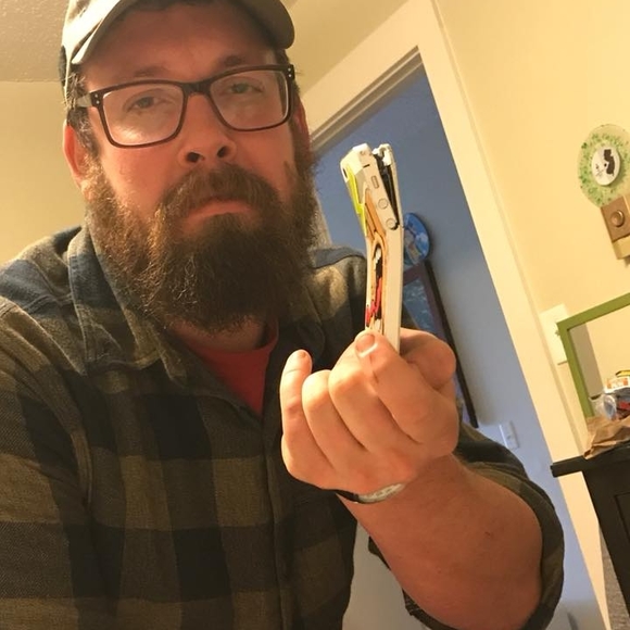 Profile Picture of James Sofia (@jamesofia) on Poshmark