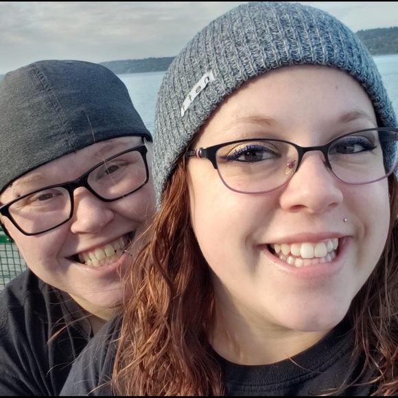 Profile Picture of Jessica Blakesley (@jb87614) on Poshmark