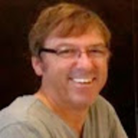 Profile Picture of Thom Vallance (@thomasvallance) on Poshmark