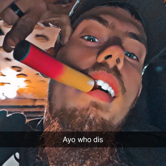 Profile Picture of Mark Woods (@markwoods558) on Poshmark