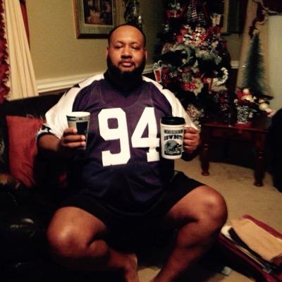 Profile Picture of Ernest Dixon (@Dixon9Ernest) on Twitter