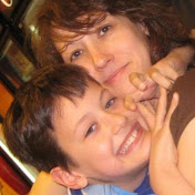 Profile Picture of Lisa DeLay (@LisaDeLay) on Youtube