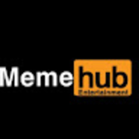 Profile Picture of Ethan Holmes (@ethanholmes271) on Poshmark