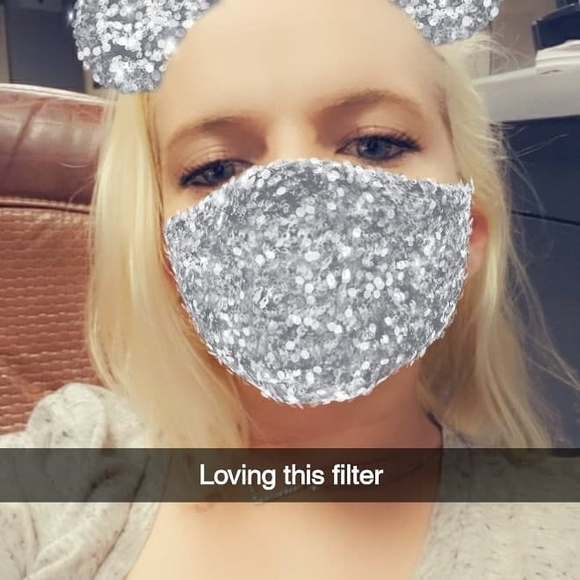 Profile Picture of Natasha Marts (@natashamarts) on Poshmark