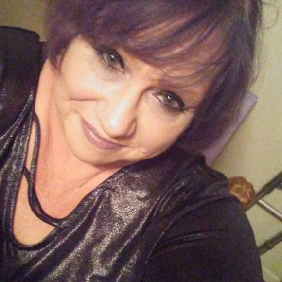 Profile Picture of Marilyn Brown (@marilynbrown464) on Poshmark