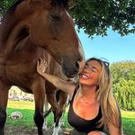 Profile Picture of 𝒮𝒶𝓁𝓁𝓎 𝒮𝓂𝒾𝓉𝒽 ❀ (@sallysmith_) on Instagram