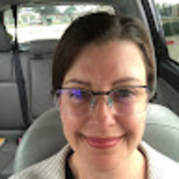 Profile Picture of Gena Neisel (@genaneisel) on Poshmark