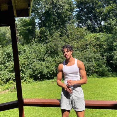 Profile Picture of Gabriel Roach (@Gabriel_Roach3) on Twitter