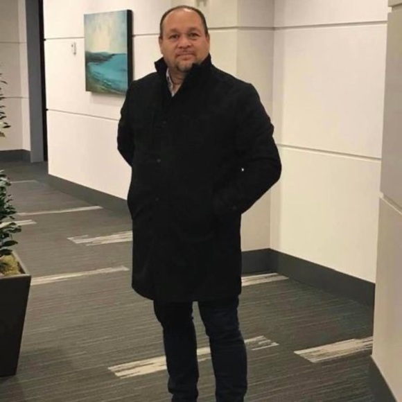 Profile Picture of Mario Monzon (@maritomonzon) on Poshmark