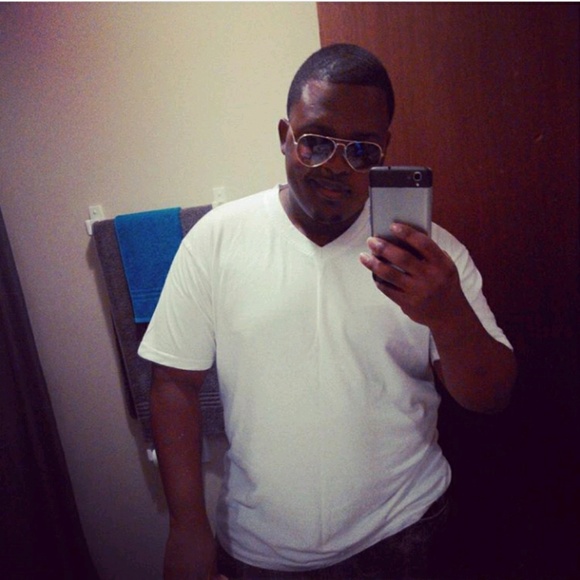 Profile Picture of Eric Mccall (@ericmccall08) on Poshmark