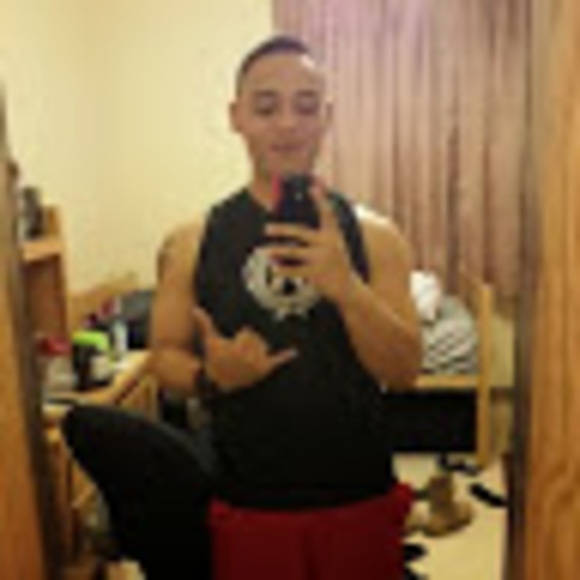 Profile Picture of Millan jacob Felipe ii (@millanjfelipe) on Poshmark