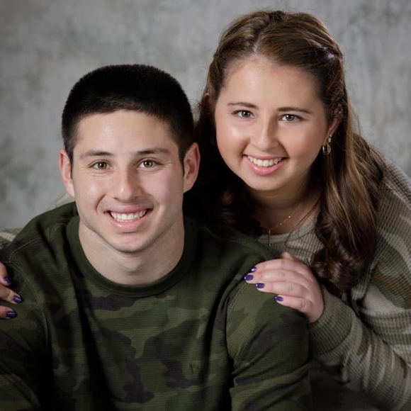 Profile Picture of Robin Director (@robindirector) on Poshmark