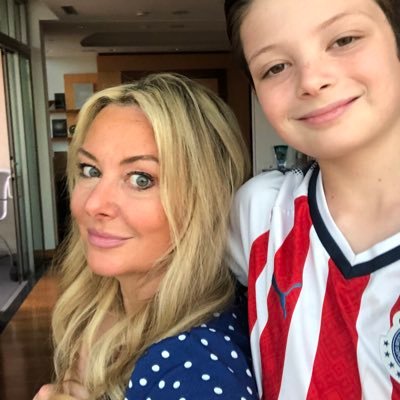 Profile Picture of Sarah Zach-Turner (@SarahZTurner) on Twitter