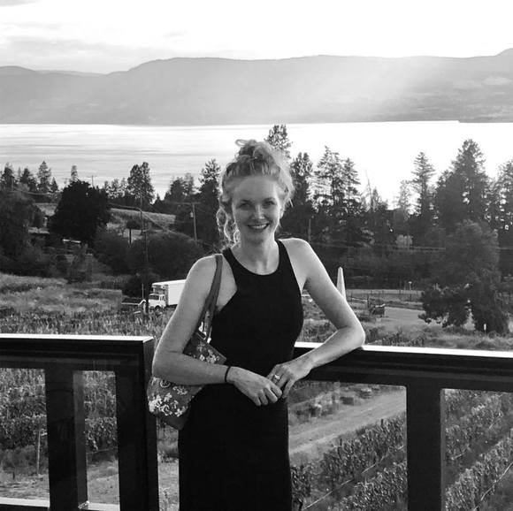 Profile Picture of Lindsey Mcgregor (@lindseymcgregor) on Poshmark