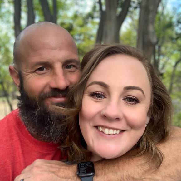 Profile Picture of Terry Longbine (@terrylongbine) on Poshmark