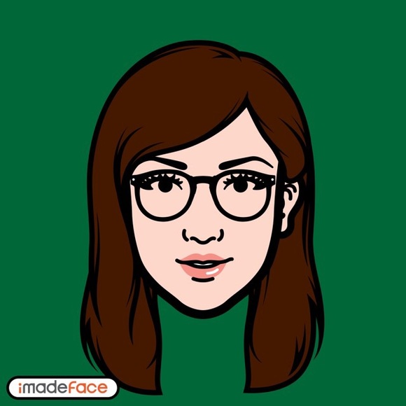 Profile Picture of Angelica Cipara (@geliica) on Poshmark