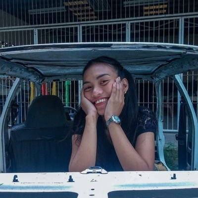 Profile Picture of Maria (@MaJovelAlmario) on Twitter