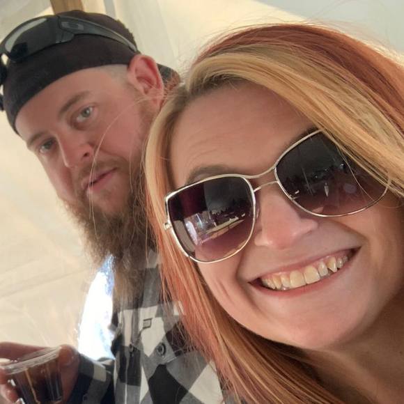 Profile Picture of Jen Rockafellow (@rockafellowj) on Poshmark