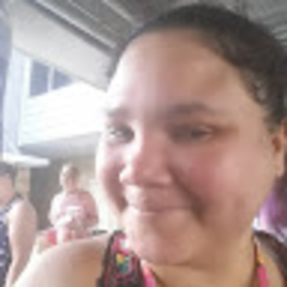 Profile Picture of Cassandra Hope (@cassizzle32) on Poshmark