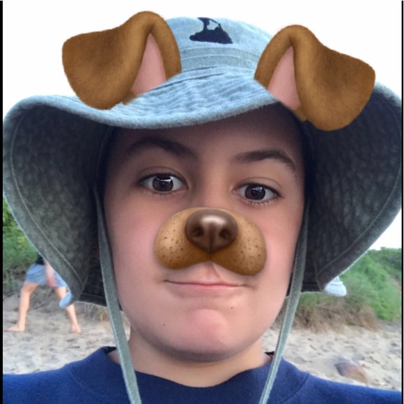 Profile Picture of Tyler Chandonnait (@tylexchan) on Poshmark