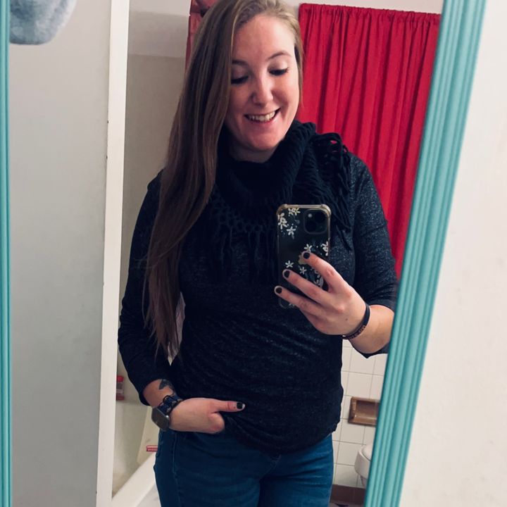 Profile Picture of Caitlin McIntyre (@cbmac95) on Tiktok