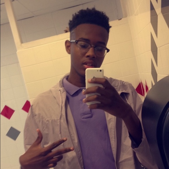 Profile Picture of Shawn Jenkins (@only1liltony) on Poshmark