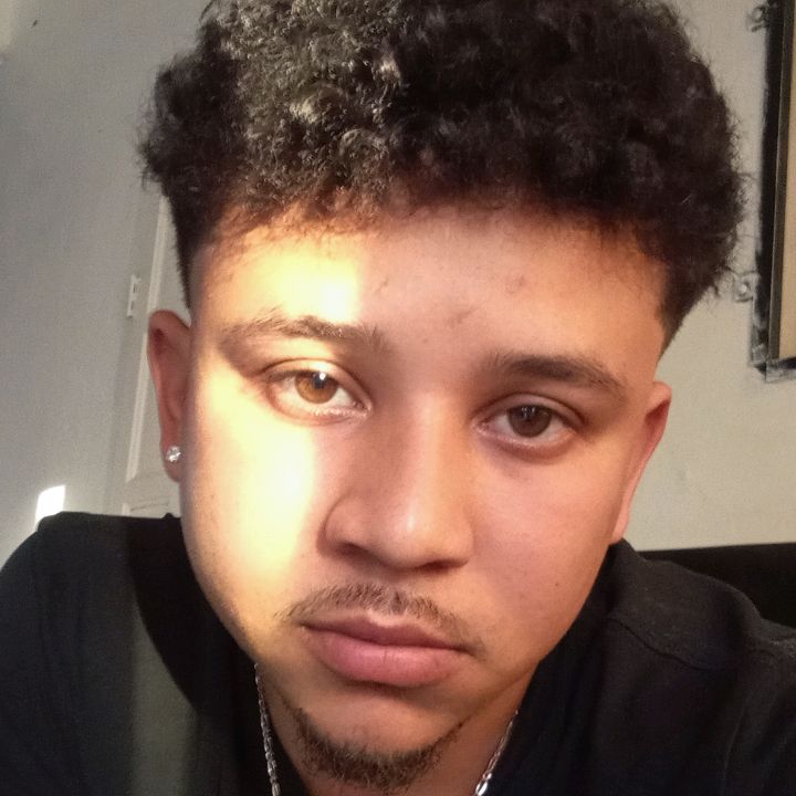Profile Picture of FNB😎☀️ (@floydbernard5) on Tiktok
