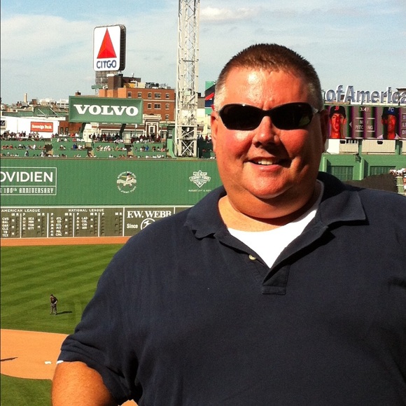 Profile Picture of Steve Cabral (@capeguy3) on Poshmark