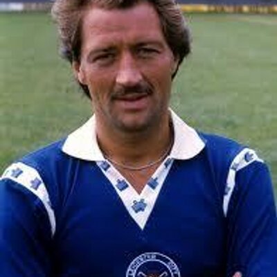 Profile Picture of Paul Kirk (@Frankiewortho) on Twitter