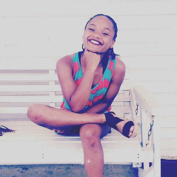 Profile Picture of Jaliyah Russey (@jarussey12) on Poshmark