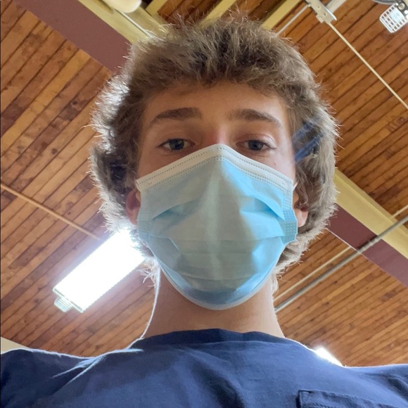 Profile Picture of Adam Cooper (@adamcooperr15) on Poshmark