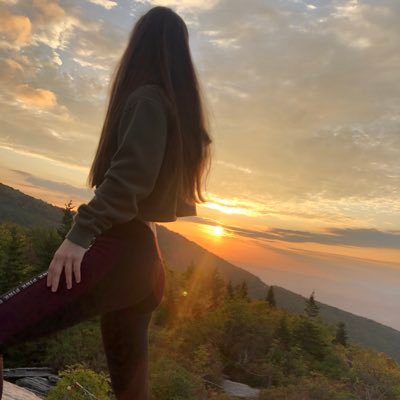 Profile Picture of Alex Babb (@@babb_alexandra) on Twitter