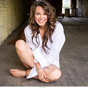 Profile Picture of Sarah Ashley (@sarahashley9777) on Youtube