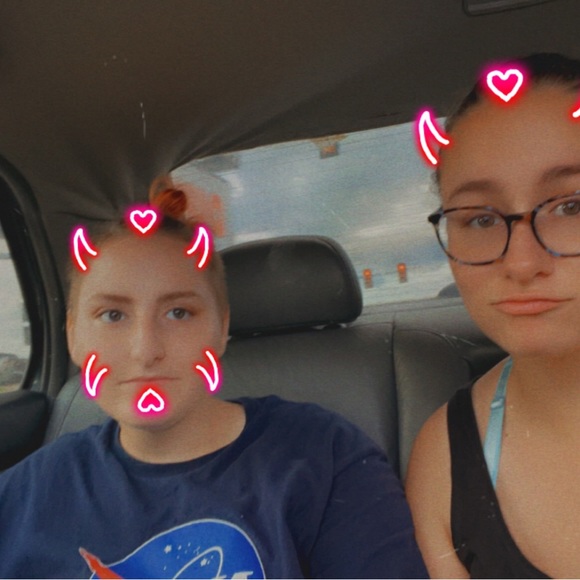 Profile Picture of Maddy Kosor (@maddy_kosor) on Poshmark