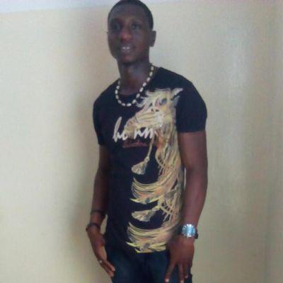 Profile Picture of Arnold Walker (@Arnoldowalker10) on Twitter