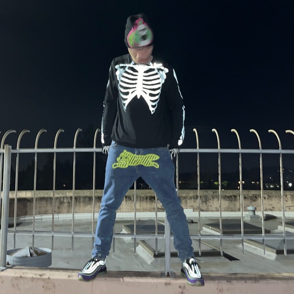 Profile Picture of Lucidity Wears (@luciditywears) on Poshmark