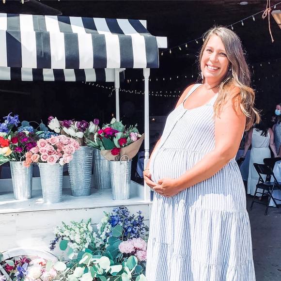 Profile Picture of Samantha Lovaglio (@slovaglio) on Poshmark