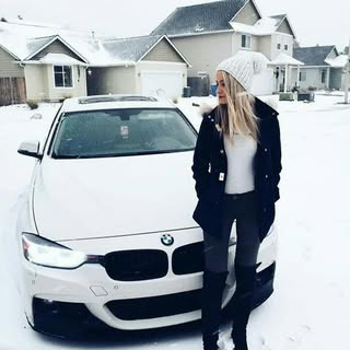 Profile Picture of julianne fox (@julianne_fox) on Instagram