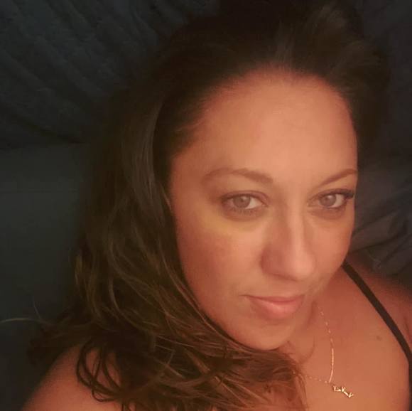 Profile Picture of Kari Dallos (@kari_dallos) on Poshmark