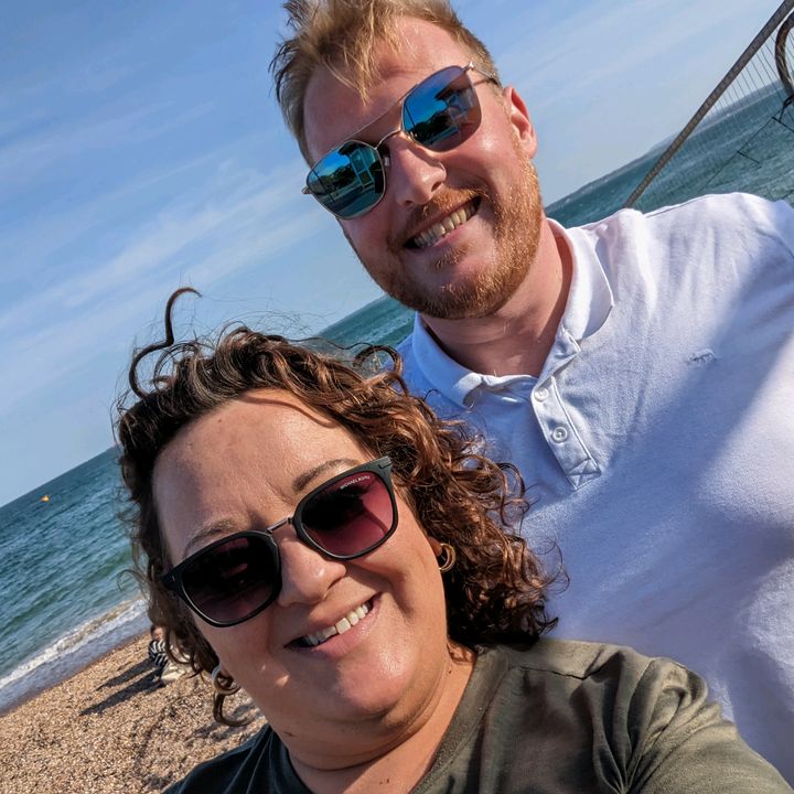 Profile Picture of   Claire Thomas... (@clairethomas82) on Tiktok