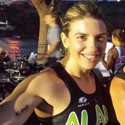 Profile Picture of Crystal Tomlinson (@crystalpistol78) on Twitter
