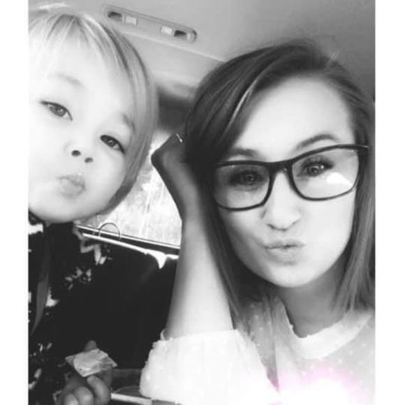 Savanna Schmidt - Poshmark Profile Picture of Savanna Schmidt (@savannaschmidt) on Poshmark