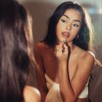 Profile Picture of 𝐀𝐥𝐢𝐜𝐞 𝐁𝐨𝐬𝐜𝐡𝐞𝐭𝐭𝐢 (@aliixwht) on Instagram