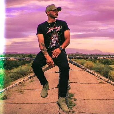 Profile Picture of Dylan Busch (@DylanMackenzieB) on Twitter