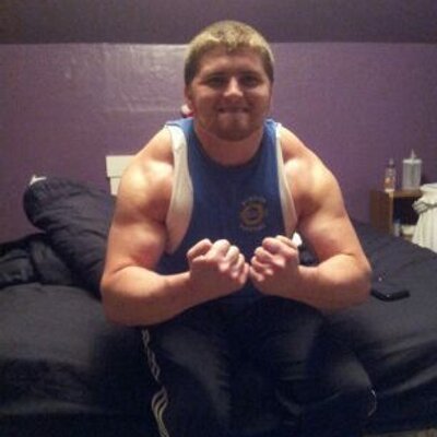 Profile Picture of Aaron Cline (@aaroncline90) on Twitter